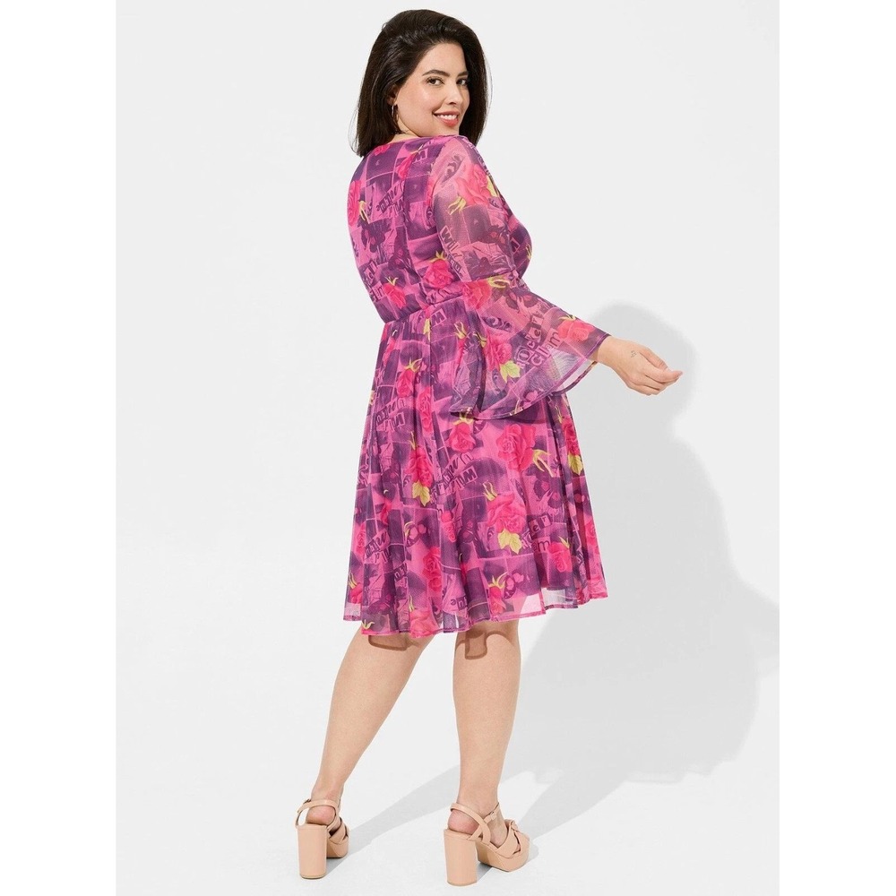 NWT Torrid x Betsey Johnson Mini Mesh Bell Sleeve Dress, Size 2 (2X / 18-20) - Picture 7 of 13